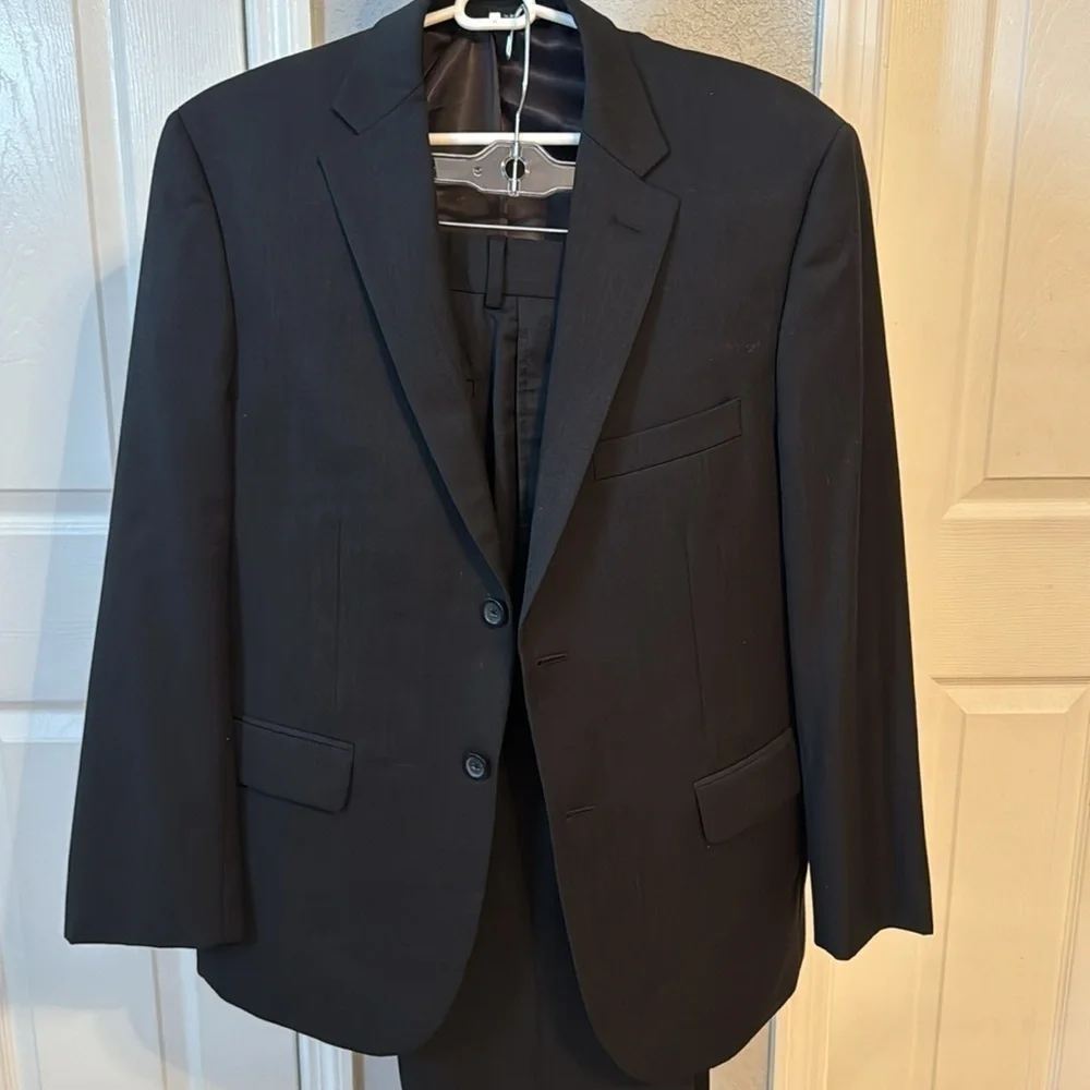 Pronto Uomo Platinum Two Piece Suit NWOT
